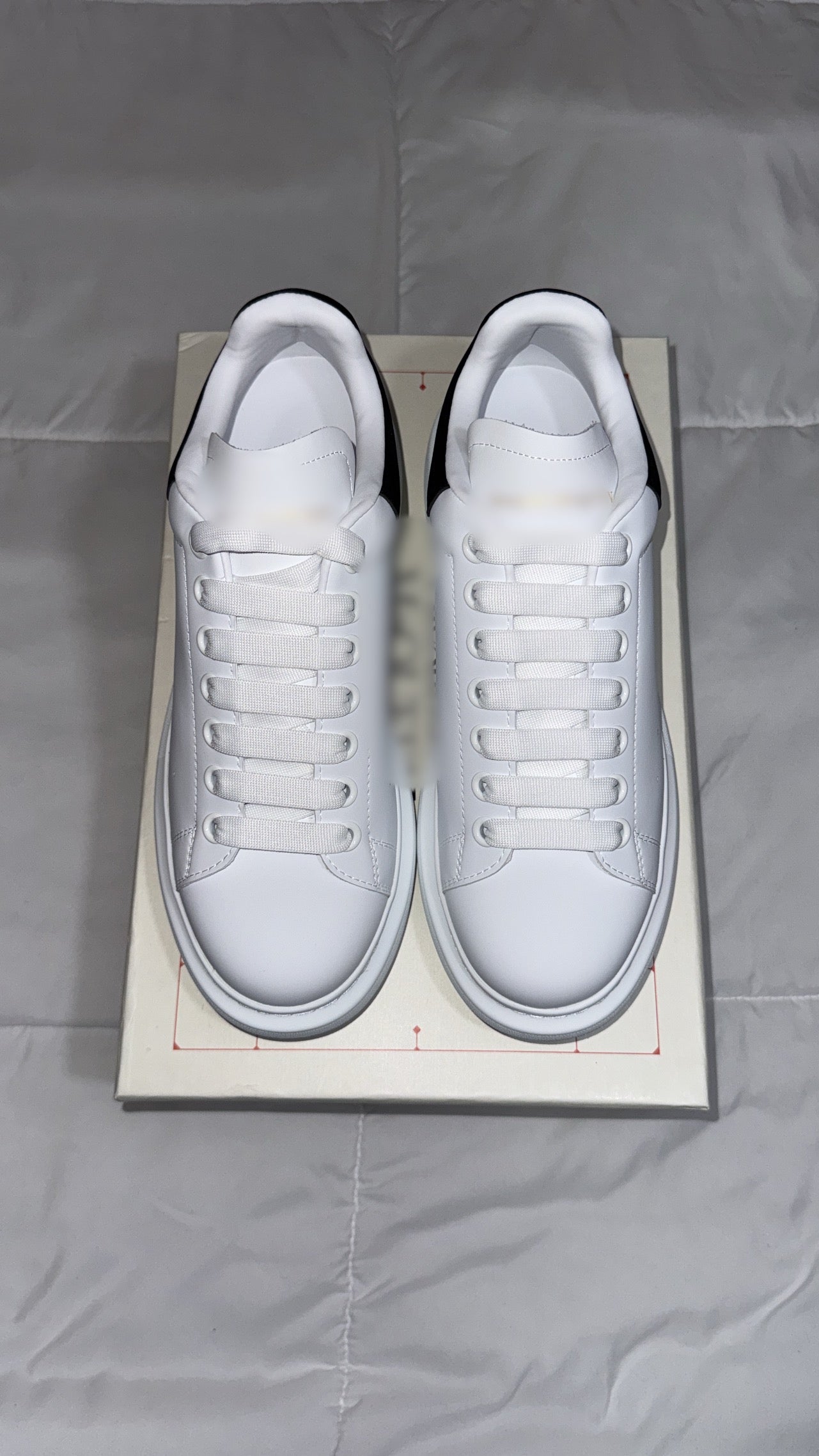 Sr Alejandro low (white)