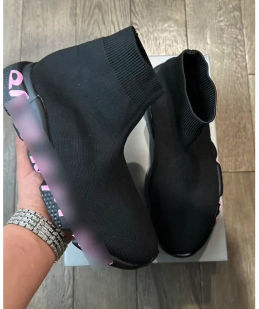 Black/ Pink Graffiti Agas